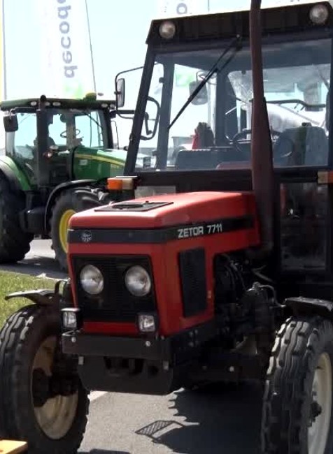 Protest farmárov východ10655