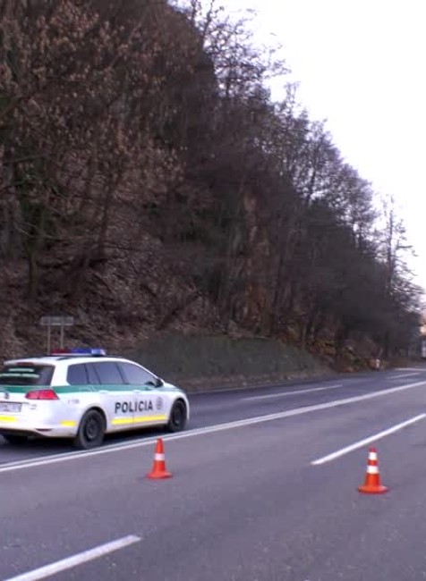 [multi] Zosuv svahu smerom na Donovaly 2983