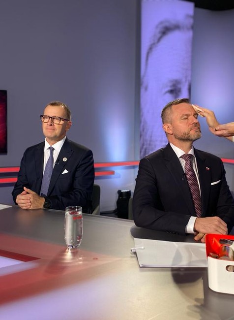 2f078459-b9cd-4991-8201-d7dda7832cb2