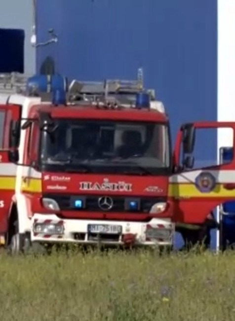 Hasiči zasahovali v známom nákupnom centre. Zákazníkov museli evakuovať