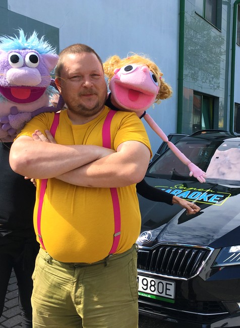 CELEBRITY_superkaraoke_lasky