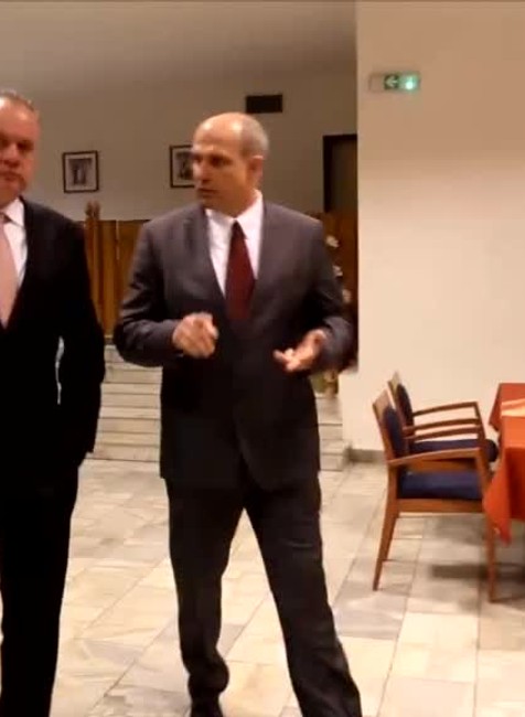 Dvaja prezidenti na výročnom stretnutí. Kiska diskutoval s Lučanským o postupe vyšetrovania vraždy Jána Kuciaka