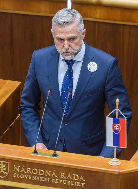 20242105_nrsr12_18044391