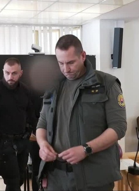 [multi] sud nahanal baby 876 (cropped) (cropped)