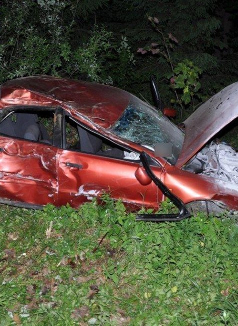 zničené Audi vodiča, ktorý ušiel