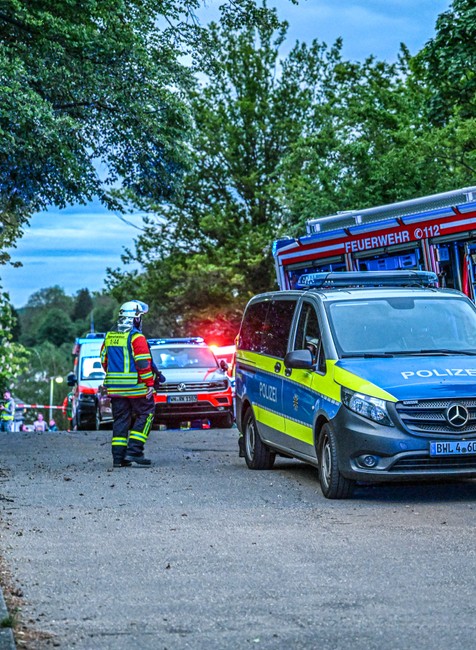 urn_binary_dpa_com_20090101_240504_911_017522_FILED039947