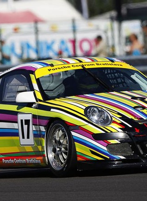 Konopka Porsche farebne