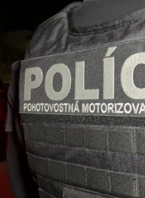 Polícia il