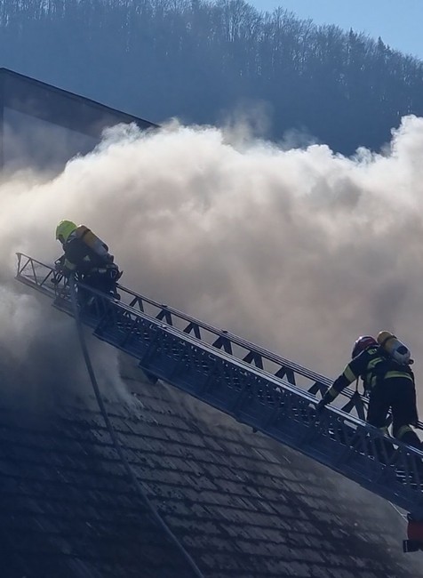 poziar koliby banska bystrica