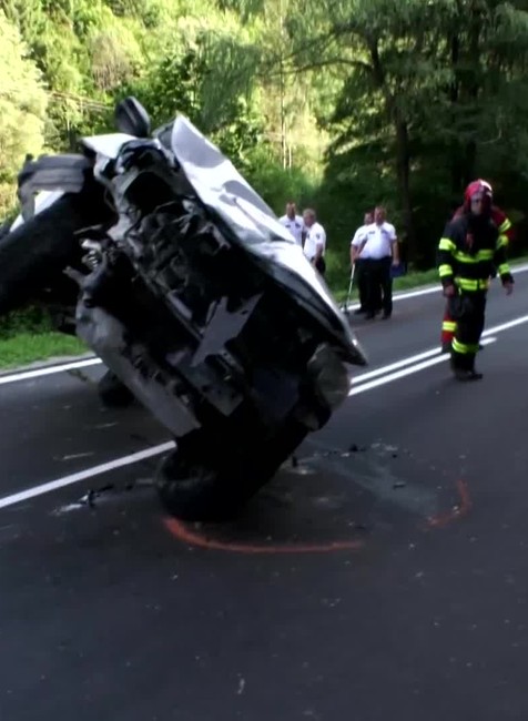 [multi] Nehoda na horskom priechode 3323