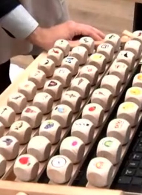 Slovensko sa môže pochváliť novým vynálezom. Táto klávesnica uľahčí život zdravotne znevýhodneným