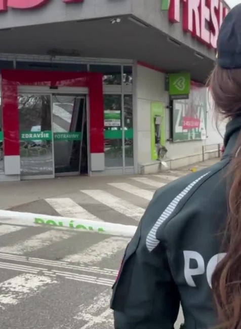 [multi] Výbuch bankomatu v Košiciach 2290