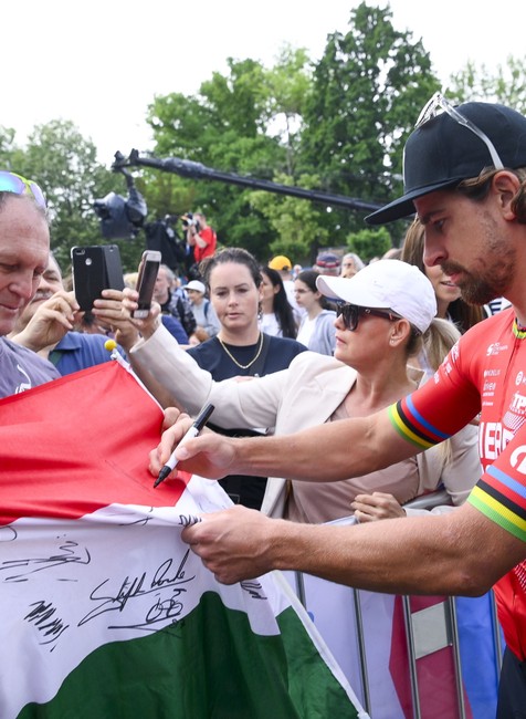 DEBRE20240507010040666