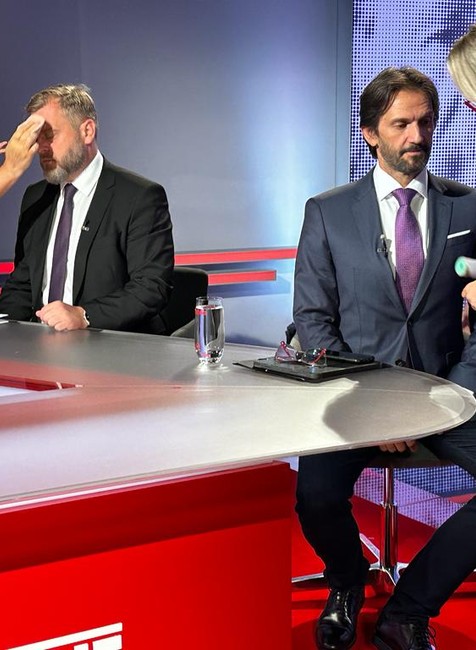 34185d23-3d44-4992-8b99-cc895850894b