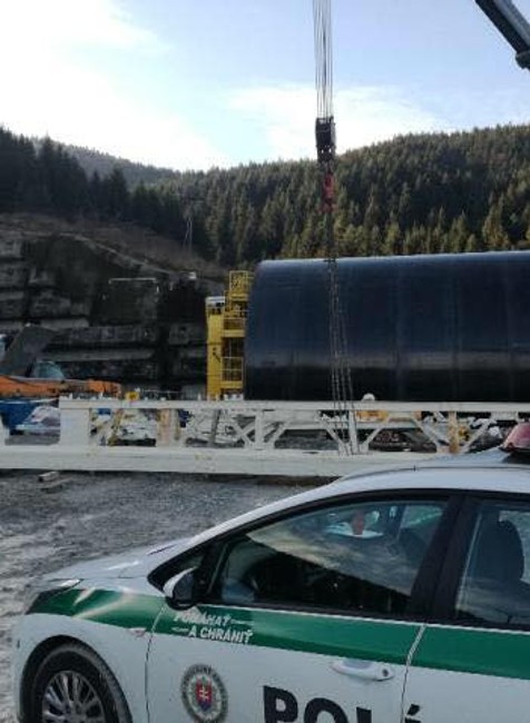 Polícia tunel Višňové 