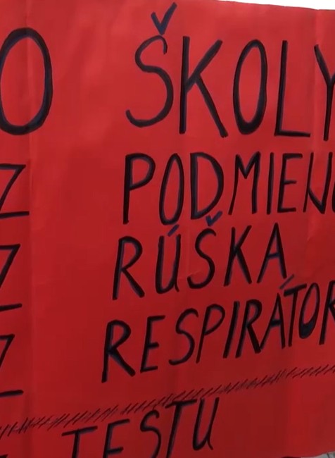 Protest pred konferenciu