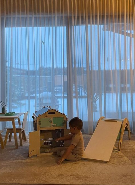 Sanelov kútik v obývačke