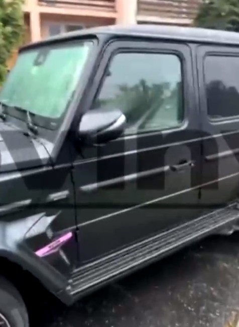 Prehliadka bola vykonávaná za prítomnosti Zuzany Plačkovej.