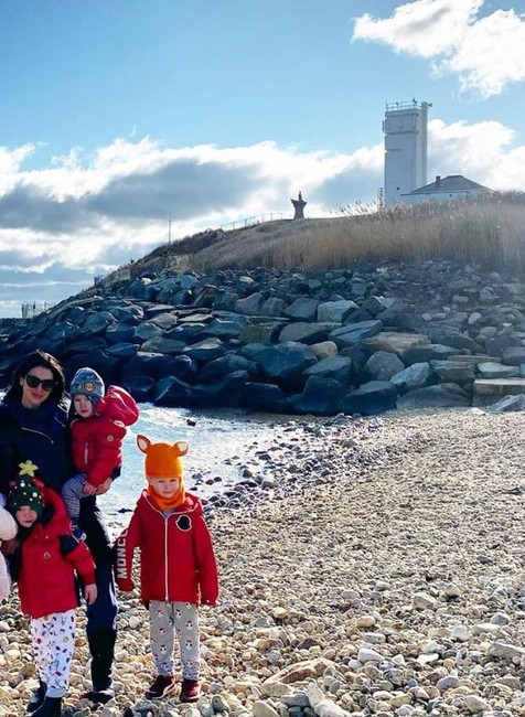 Hilaria Thomas Baldwin ( hilariabaldwin) • Fotky a videá na Instagrame(1)