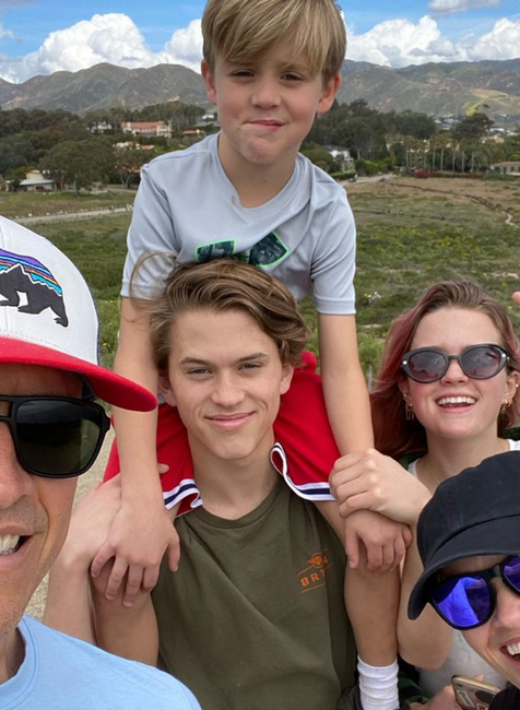 Reese Witherspoon s rodinou