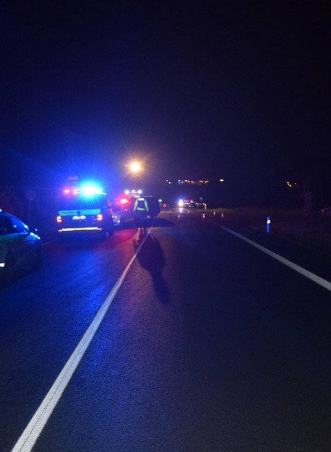 Nehoda policajtov z Nitry. Do ich služobného auta vrazilo auto v protismere  
