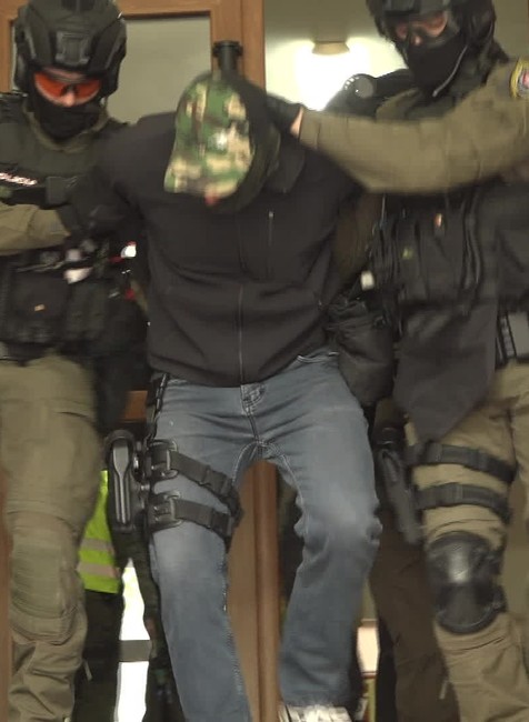 [multi] 042126WSZ 186