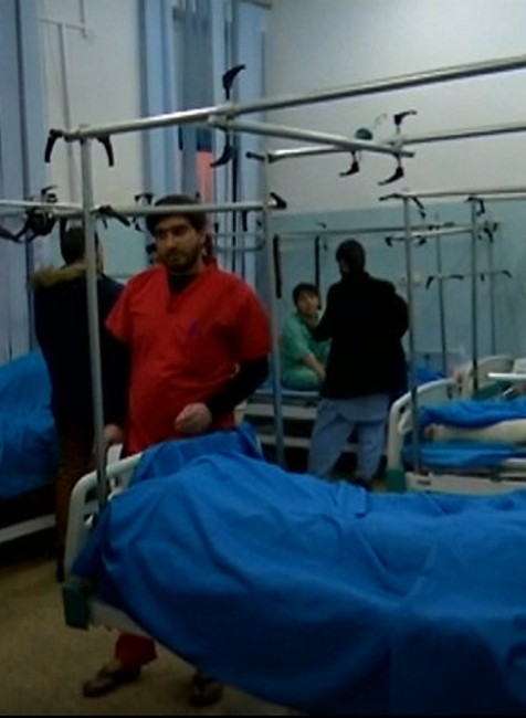 Ozbrojený útok pred ministerstvom si vyžiadal zranených 