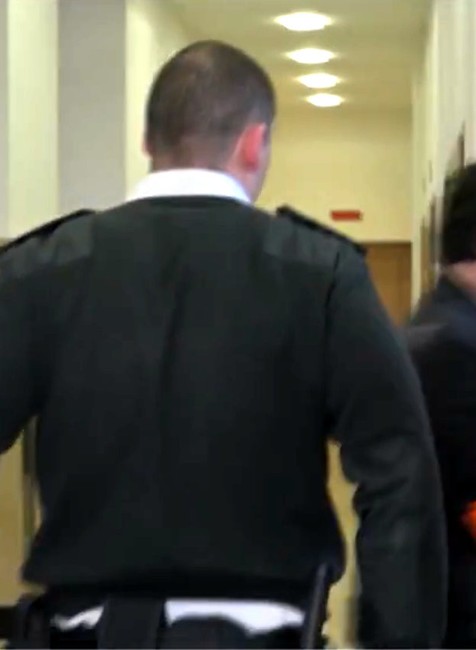 V kamiónoch sa tlačilo 78 migrantov. Vodičov zatkli, ale polícia rieši nový problém