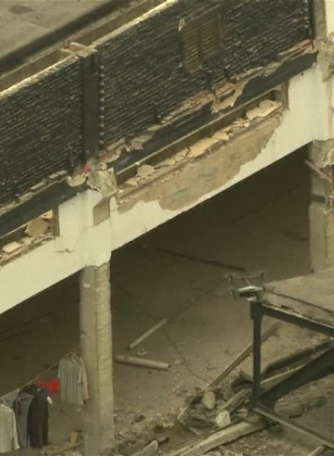 [multi] Pád budovy v Číne 827