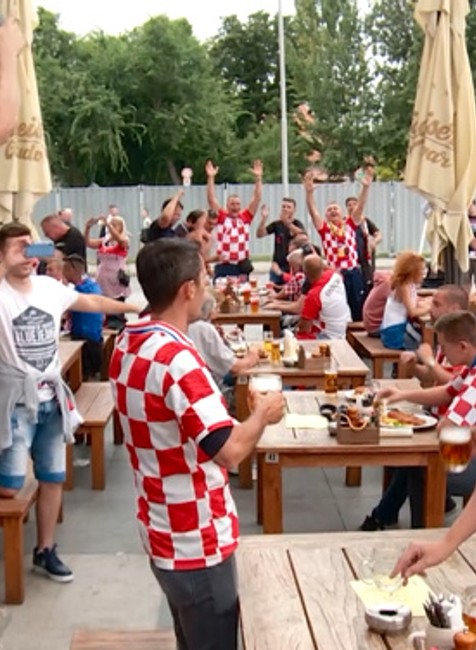 Chorvátski fanúšikovia pred zápasom v Trnave