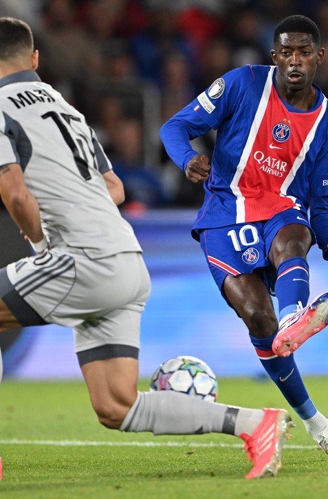 Zazvonila žrď, potom padol gól. Belasí inkasovali, skóroval DEMBELÉ