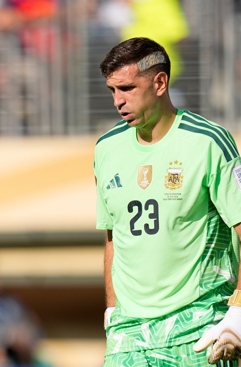 Hrdina Argentíny opúšťa Aston Villu, MARTÍNEZ prichádza do Chelsea
