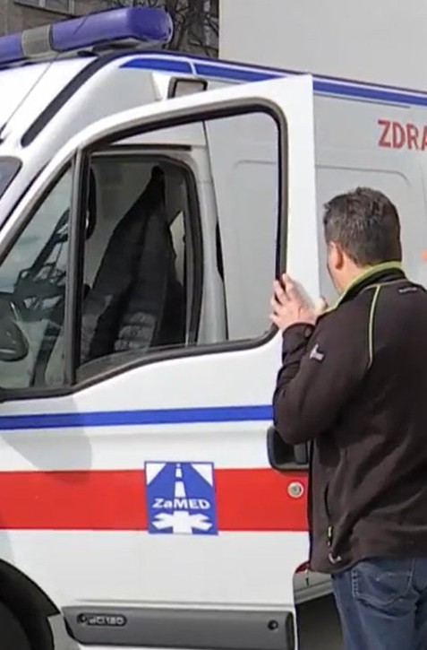 Zvyšuje sa vám v horúčavách krvný tlak, hoci beriete lieky? Záchranár: Nerobte paniku, riešenie je jednoduché