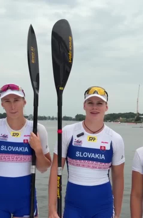 Ženský štvorkajak mal na dosah cenný kov na MS