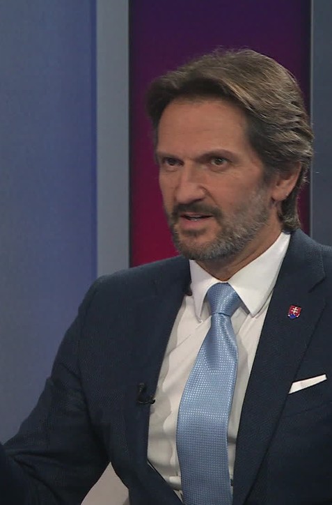 Politika 24: Robert Fico by bol určite vynikajúci prezident, hovorí Robert Kaliňák