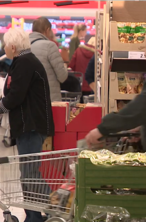 Inflácia dosiahla 4 percentá. Ceny medzimesačne vyskočili najviac za tri roky