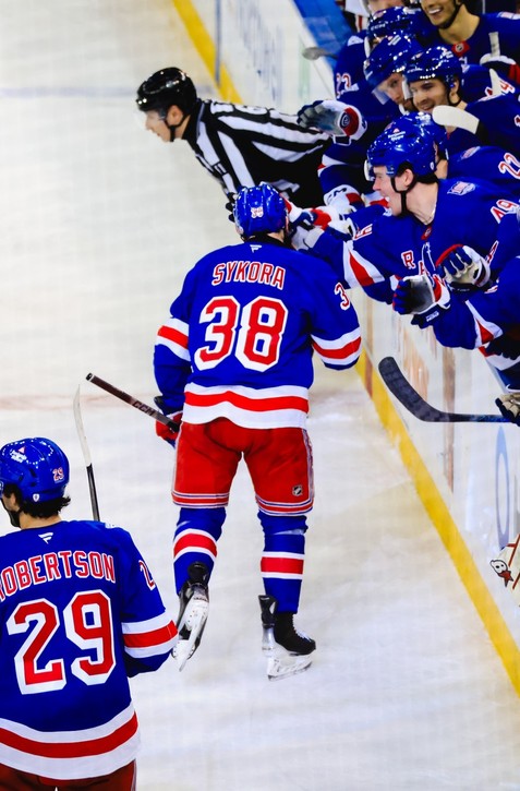 Demitrove číslo 38 si Sýkora nevybral, z príbehu naskakujú zimomriavky