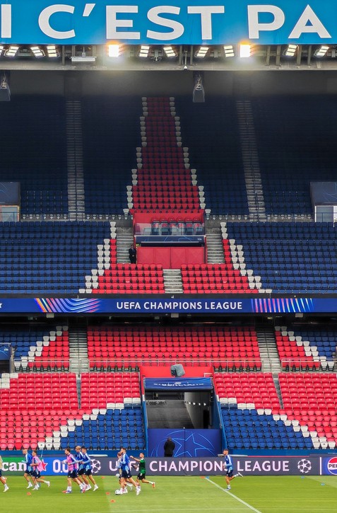 Zostava Slovana proti miliardovému PSG