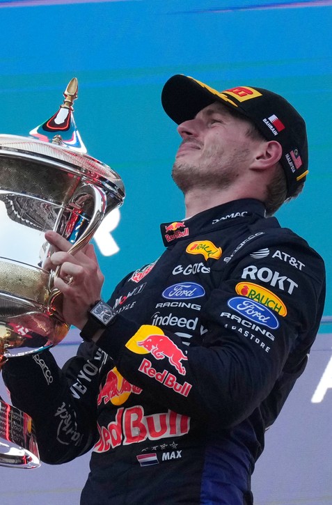 Premiérový triumf VERSTAPPENA v sezóne