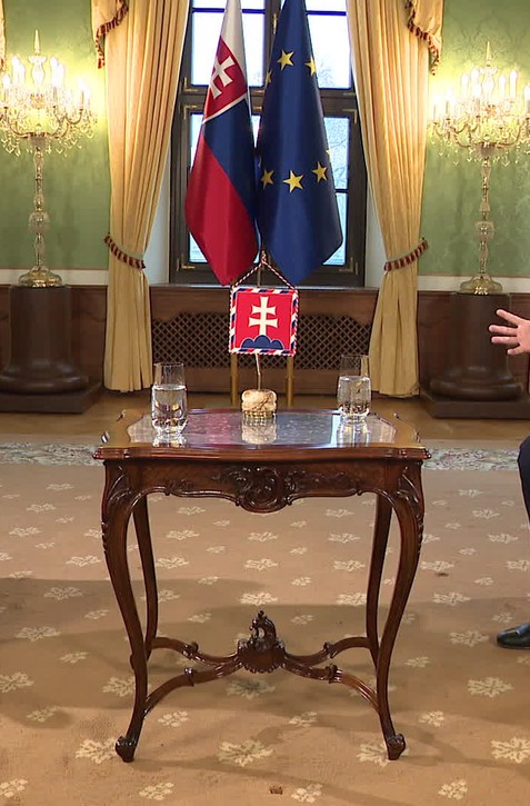 Politika24: Nemyslím si, že by moja úloha mala byť podobná Michalovi Kováčovi, reaguje prezident Pellegrini na Ficove slová o Mečiarovi