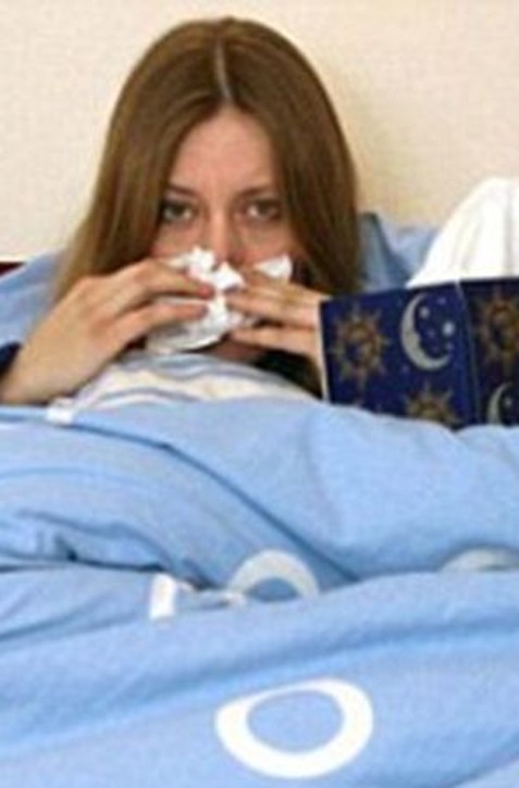 Aký je kmeň chrípky H3N2 a aký je závažný? Bleskovo sa šíri Európou, príde aj na rúška?