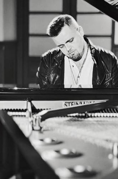 Tragicky zahynul slovenský spevák (†33)