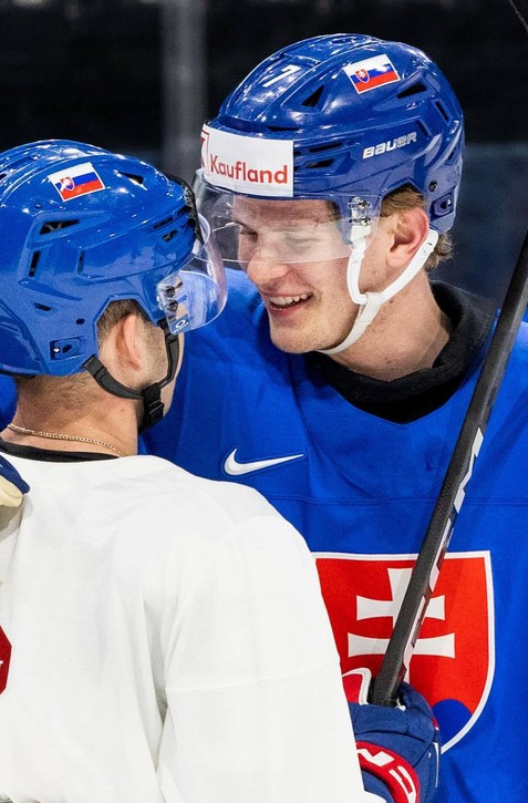 Slovenská reprezentácia absolvovala PRVÝ tréning pred štartom MS