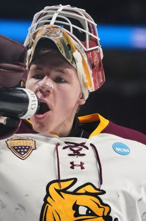 GAJAN mal premiéru v AHL, predviedol 36 úspešných zákrokov