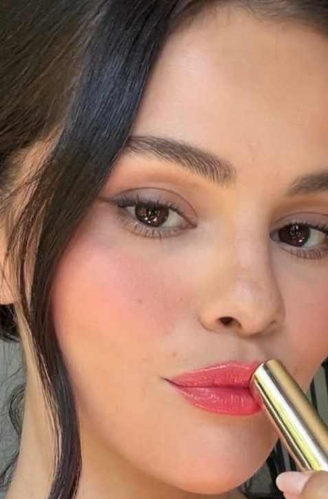 Selena Gomez dokázala, že menej je viac: Tento jednoduchý outfit vás zachráni počas horúčav