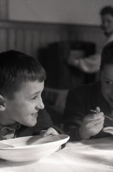 Deti z Oravy na zotavení. Povojnová pomoc v obrazoch z roku 1947