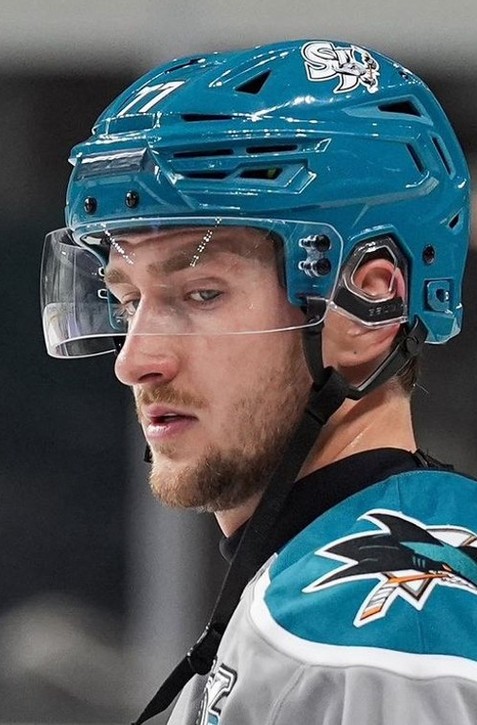 REGENDU zatiaľ v NHL nechcú, zámorskí experti ho spájajú s dvoma klubmi