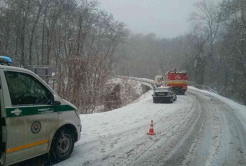 Situácia na cestách po rozsiahlom snežení