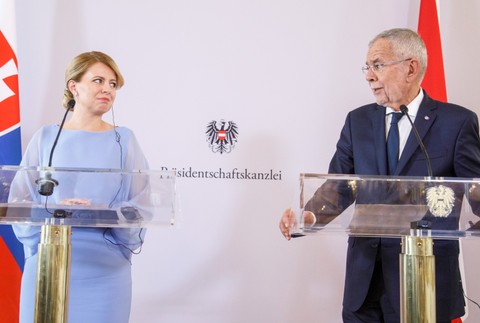 Zuzana Čaputová odcestovala na ďalšiu zahraničnú cestu vlakom. Jej ôsma cesta smerovala do susednej Viedne 