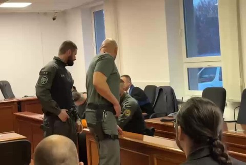 [multi] Daniel Bombic na súde 1463